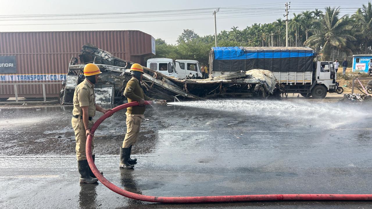 ಜವನಗೊಂಡನಹಳ್ಳಿ ದುರಂತದಲ್ಲಿ ಸುಟ್ಟು ಕರಕಲಾಗಿದ್ದ ಸ್ಲೀಪರ್‌ ಬಸ್‌