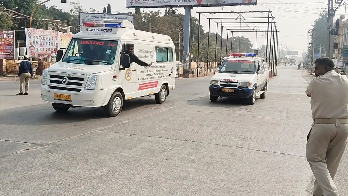 ನವಜಾತು ಶಿಶುವಿಗೆ ತುರ್ತು ಚಿಕಿತ್ಸೆ: ಒಂದೇ ತಾಸಿನಲ್ಲಿ ಹುಬ್ಬಳ್ಳಿಗೆ ರವಾನೆ