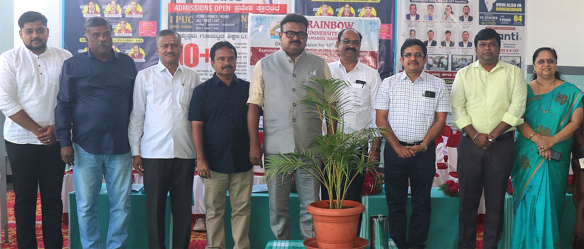 ಪರೀಕ್ಷಾ ಭಯ ನಿವಾರಣೆಗೆ ವಿಶೇಷ ಅರಿವು ಕಾರ್ಯಕ್ರಮ: ಶಾಸಕ ಪ್ರಕಾಶ ಕೋಳಿವಾಡ 