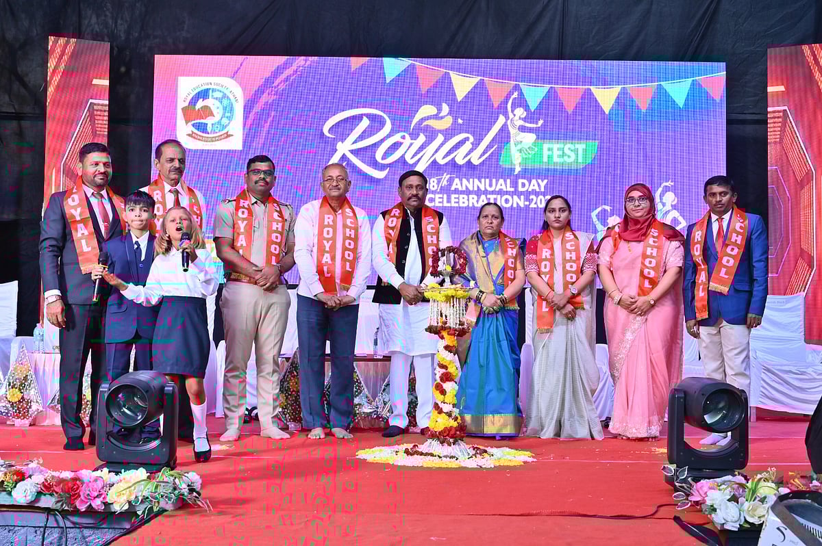 ತಂತ್ರಜ್ಞಾನದ ಗುಲಾಮರಾಗಬಾರದು: ಸಾಹಿತಿ ವಿ.ಎಸ್.ಮಾಳಿ