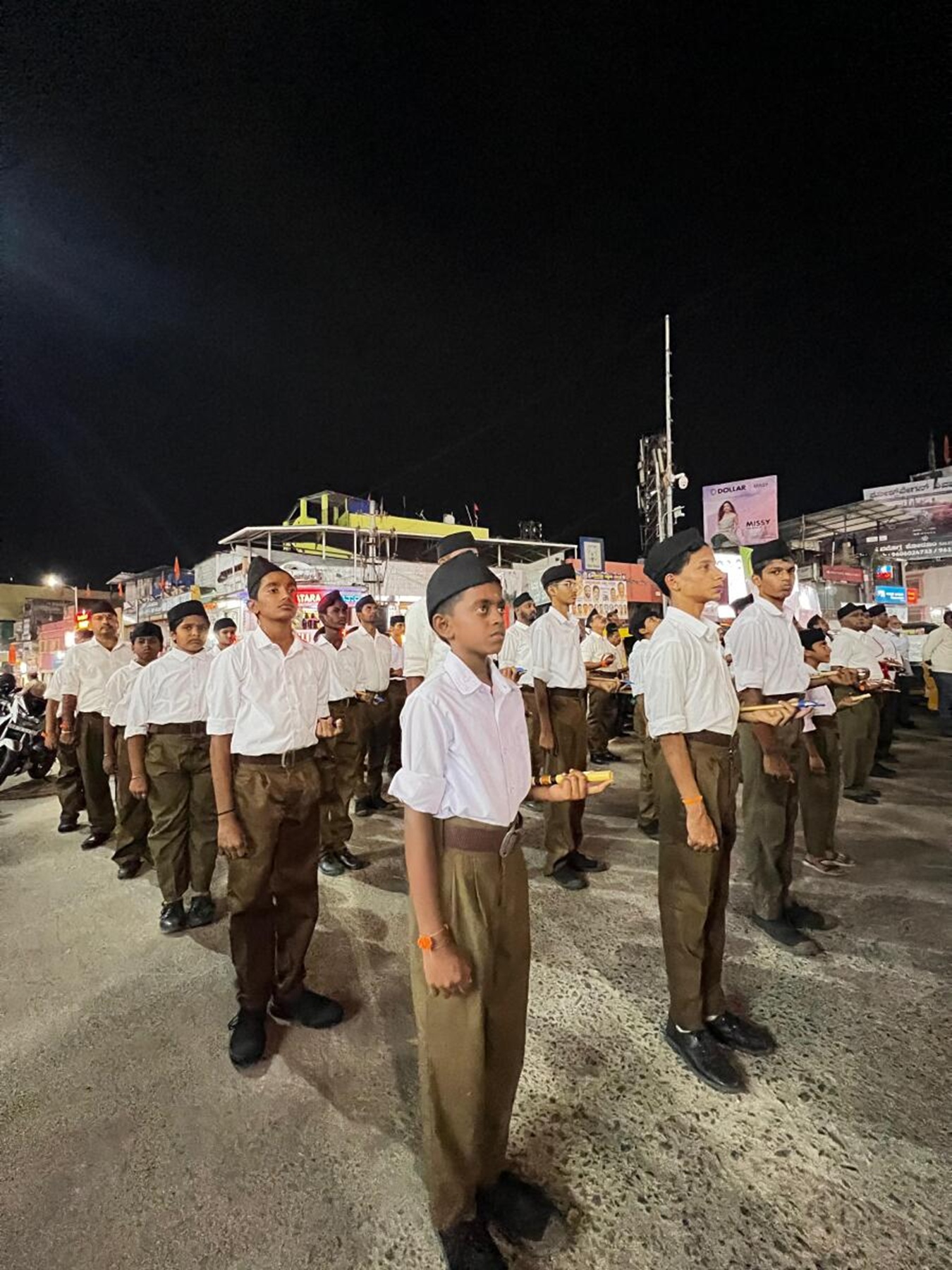 ಆರ್‌ಎಸ್‌ಎಸ್ ಪಥ ಸಂಚಲನದ ನೋಟ 