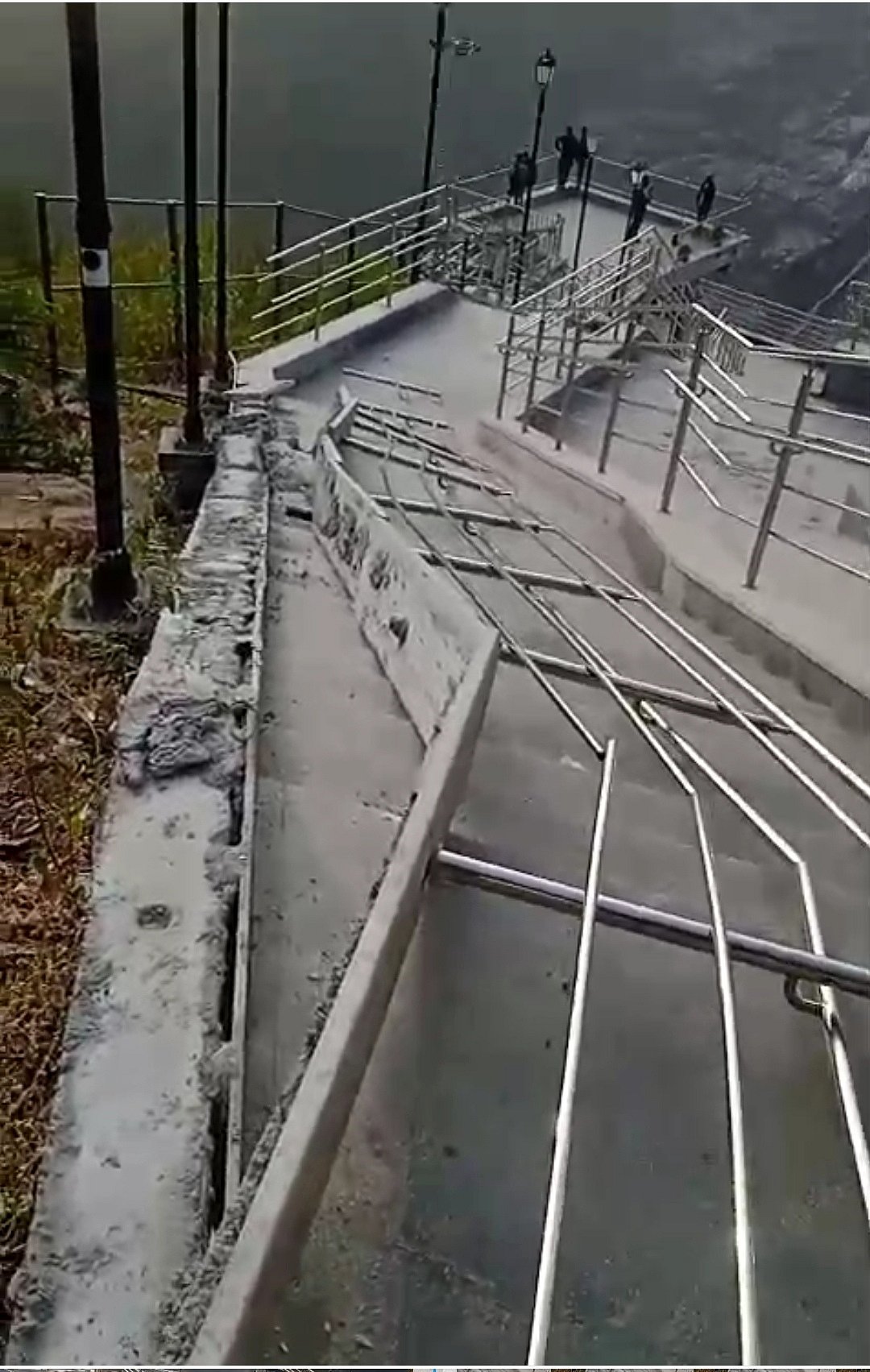 ಬೆಳಕವಾಡಿ | ಕಾಡಾನೆ ದಾಳಿಯಿಂದ ತಡೆಗೋಡೆ ಕಂಬಿ ನಾಶ