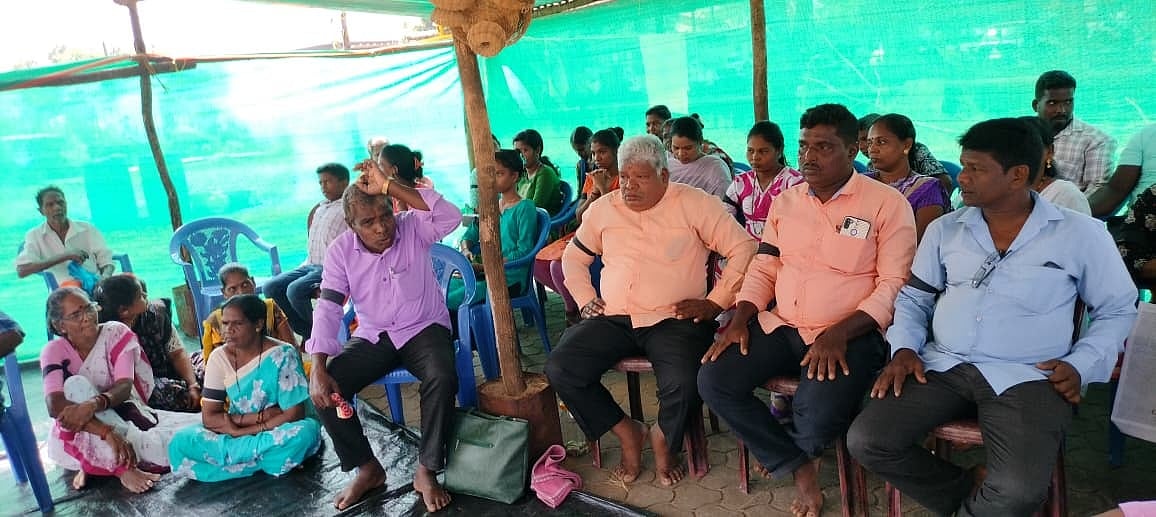 ಉಡುಪಿ | 'ಕಪ್ಪು ಪಟ್ಟಿ ಧರಿಸಿ ಕೊರಗರ ಧರಣಿ'