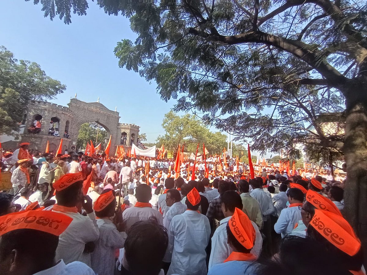 ಕಲಬುರಗಿ: ಪ್ರತಿಭಟನೆಯಲ್ಲಿ ಕೋಲಿ, ಕಬ್ಬಲಿಗ ಸಮುದಾಯದ ಸಾವಿರಾರು ಮಂದಿ ಭಾಗಿ