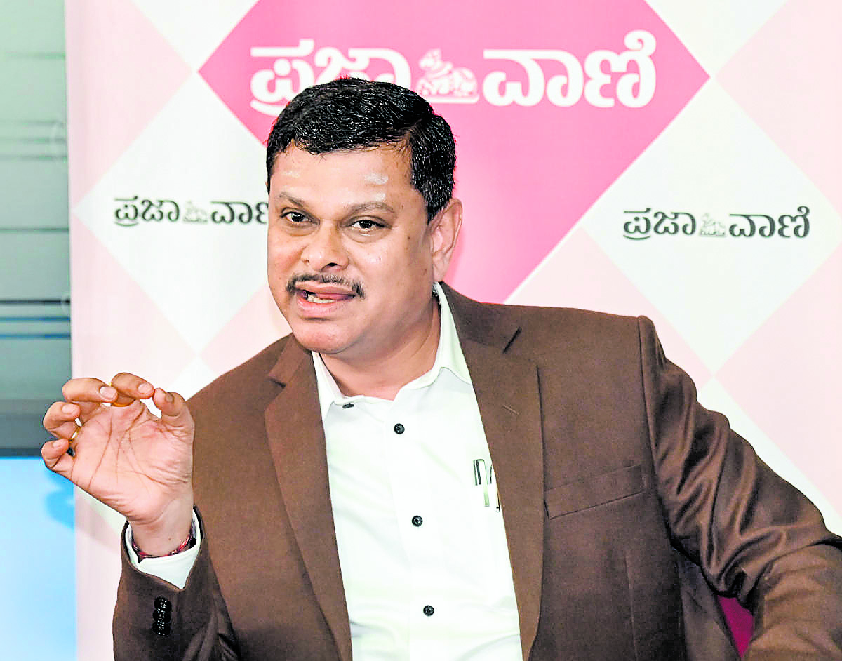 ಮಹಾಂತೇಶ್‌ ಬೀಳಗಿ