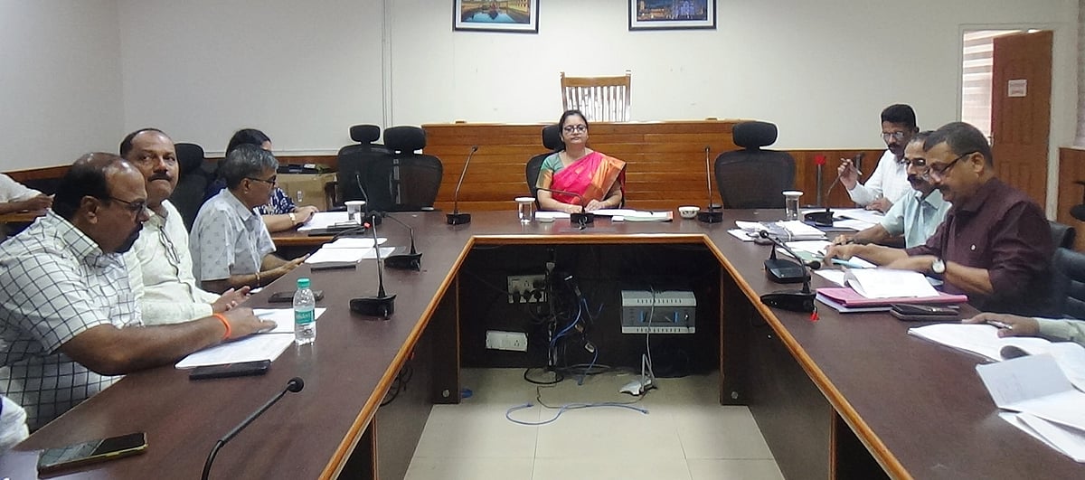 ‘ನಿವೇಶನ ಮರು ಹಂಚಿಕೆಗೆ ಕ್ರಮ’ 