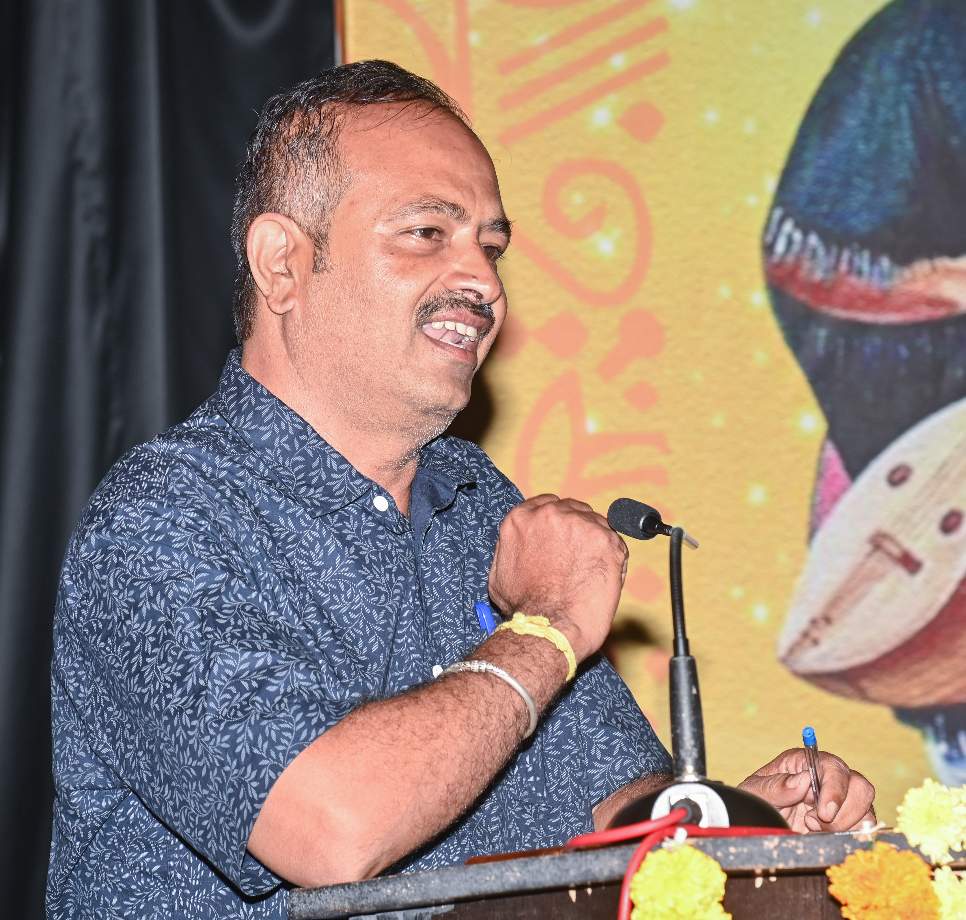 ಆರ್.ವೀರೇಂದ್ರ ಪ್ರಸಾದ್