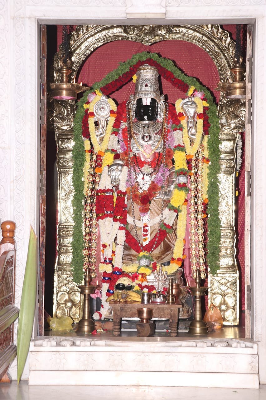 ಬಾಗಲಕೋಟೆ | ವೈಕುಂಠ ಏಕಾದಶಿ: ‍ಭಕ್ತರ ಪೂಜೆ