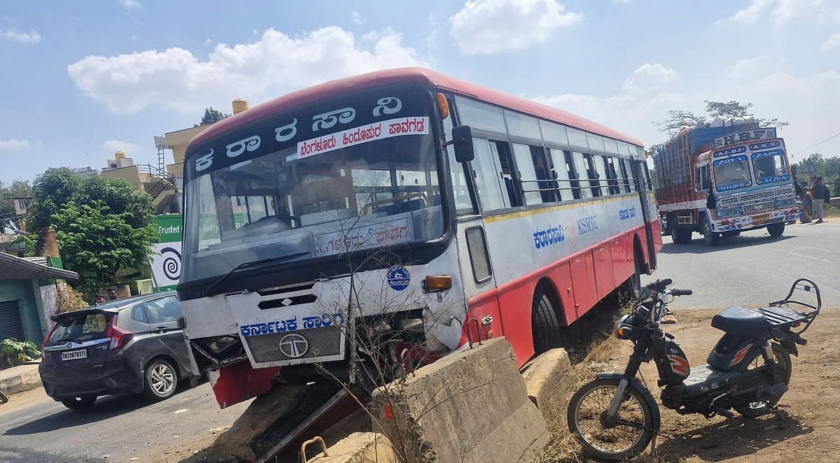 ಮುಗಿಯದ ಕಸ ಕಂಟಕ, ಬಿಗಾಡಿಯಿಸುತ್ತಿದೆ ನೇಕಾರಿಕೆ ಉದ್ಯಮ