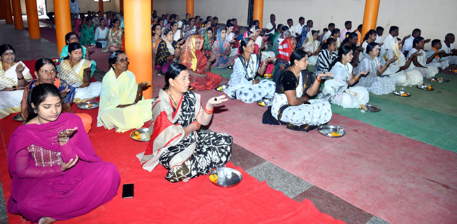 ಹುಲಸೂರಿನಲ್ಲಿ ಬಸವಕುಮಾರ ಶ್ರೀ ಸುವರ್ಣ ಮಹೋತ್ಸವ ನಿಮಿತ್ತ ಅಲ್ಲಮ ಪ್ರಭುಗಳ ಶೂನ್ಯಪೀಠ ಅನುಭವ ಮಂಟಪದಲ್ಲಿ ಲಿಂಗಪೂಜೆ ನಡೆಯಿತು