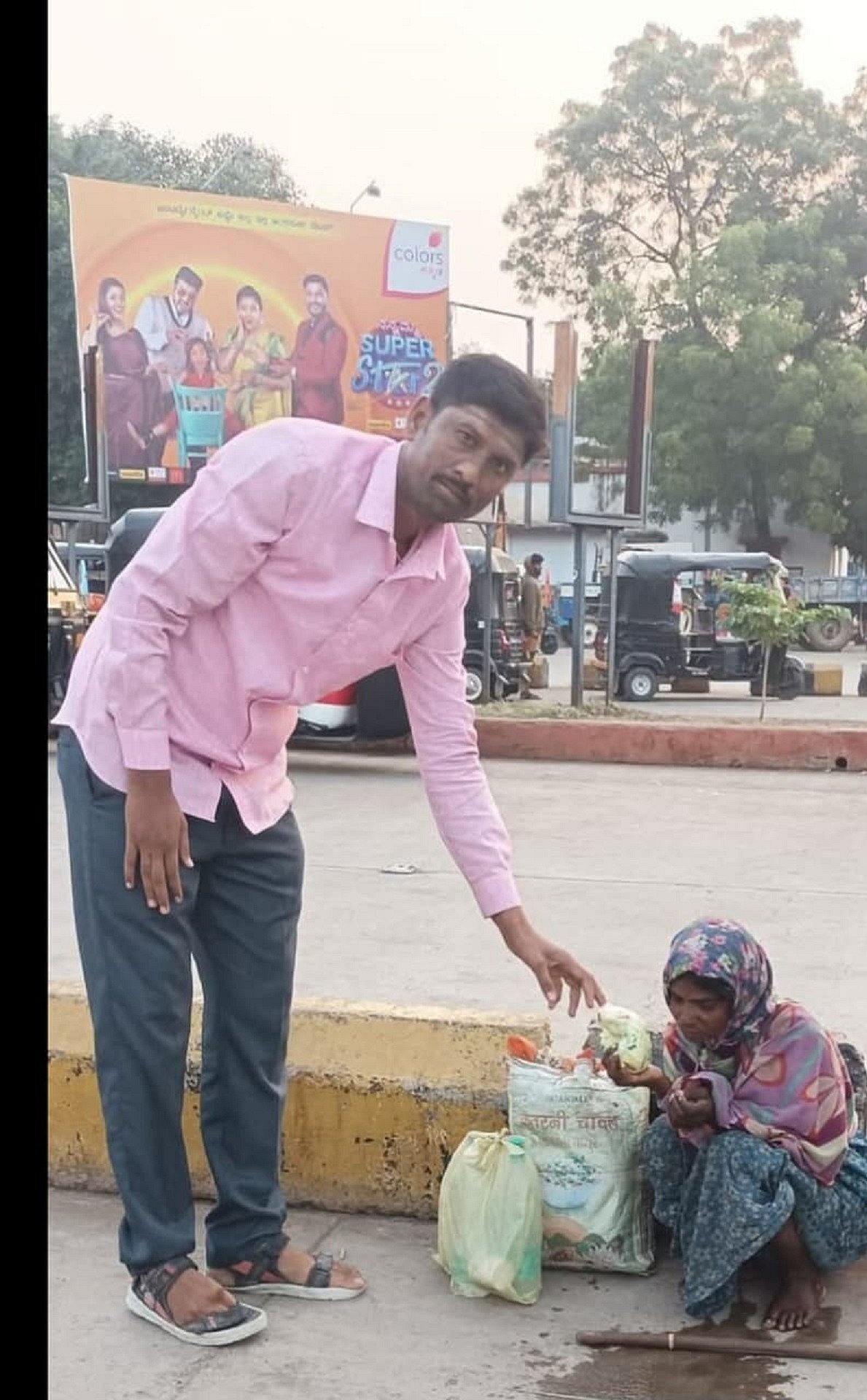 ನಿರ್ಗತಿಕರ ಹಸಿವು ನೀಗಿಸುವ ‘ಕಾಯಕಯೋಗಿ’