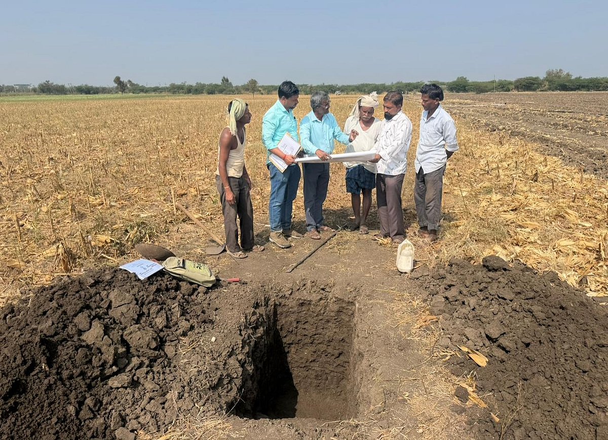 ಧಾರವಾಡ: ಕೃಷಿಭೂಮಿಗಳ ಮಣ್ಣು ಪರೀಕ್ಷೆ ಆರಂಭ