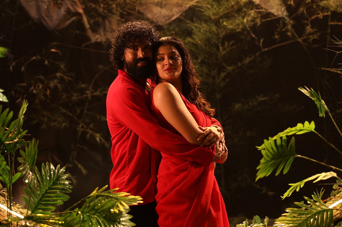 ‘ಕರಿಕಾಡ’ ಚಿತ್ರದ ‘ಕಬ್ಬಿನ ಜಲ್ಲೆ’ ಹಾಡು ಬಿಡುಗಡೆ