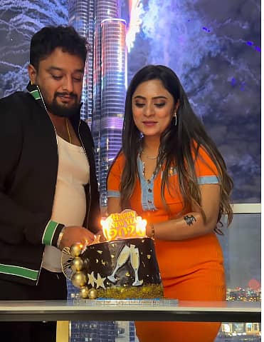 ದುಬೈನಲ್ಲಿ ಪತಿ ಜತೆ  ಹೊಸ ವರ್ಷ ಆಚರಿಸಿದ  ನಟಿ ದೀಪಿಕಾ ದಾಸ್ 
