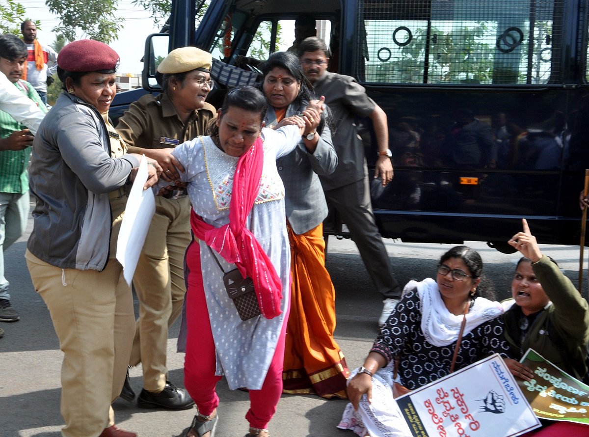 ವಿಜಯಪುರ | 106 ದಿನ ಪೂರೈಸಿದ ಸರ್ಕಾರಿ ವೈದ್ಯಕೀಯ ಕಾಲೇಜು ಹೋರಾಟ