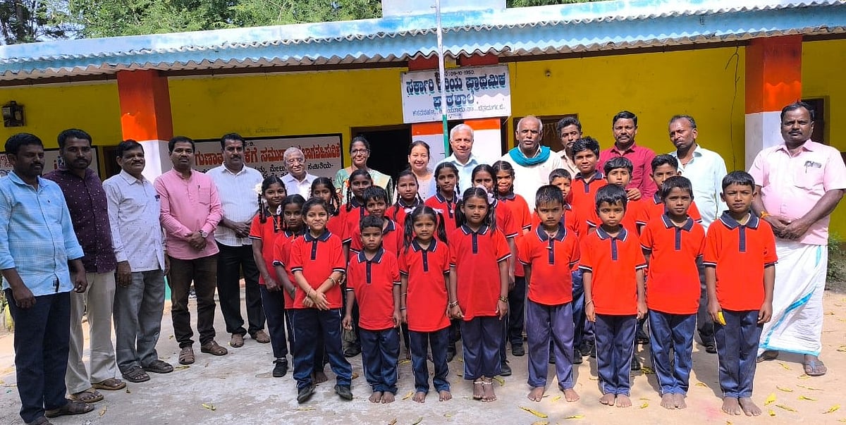 ಸರ್ಕಾರಿ ಶಾಲೆಗಳನ್ನು ಮುಚ್ಚಲು ಬಿಡಬೇಡಿ: ಶ್ರೀನಾಥ್