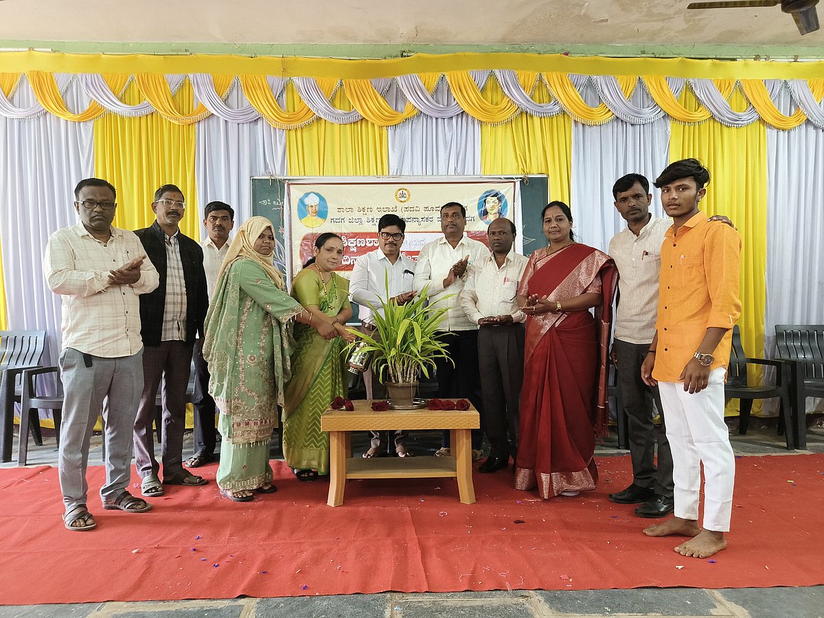 ಆತಂಕವಿಲ್ಲದೆ ಪರೀಕ್ಷೆ ಎದುರಿಸಿ: ಪ್ರಾಚಾರ್ಯ ಎಂ.ಸಿ.ಭಜಂತ್ರಿ