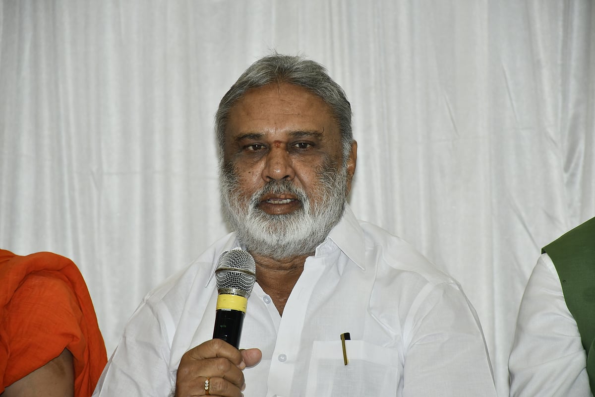 ಗನ್‌ ಸಂಸ್ಕೃತಿ ಬಂದಿದ್ದೇ ರೆಡ್ಡಿಯಿಂದ: ನಾರಾ ಪ್ರತಾಪರೆಡ್ಡಿ