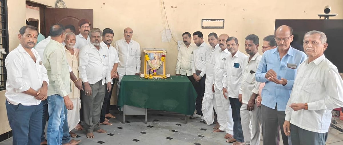 ಶಿಲ್ಪಕಲಾ ಕ್ಷೇತ್ರಕ್ಕೆ ವಿಶ್ವಕರ್ಮರ ಕೊಡುಗೆ ಅಪಾರ: ಸಿದ್ಧಾರೂಢ ಬನ್ನಿಕೊಪ್ಪ