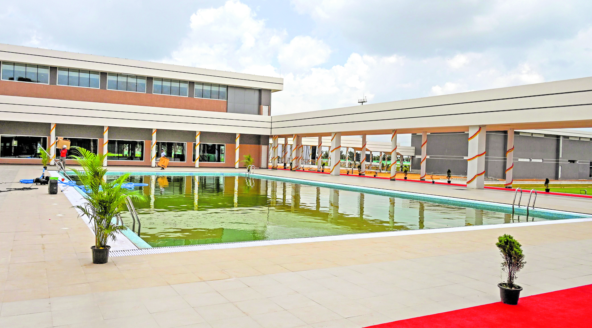 ಬಿಸಿಸಿಐ ಶ್ರೇಷ್ಠತಾ ಕೇಂದ್ರದಲ್ಲಿರುವ ಈಜುಕೊಳ