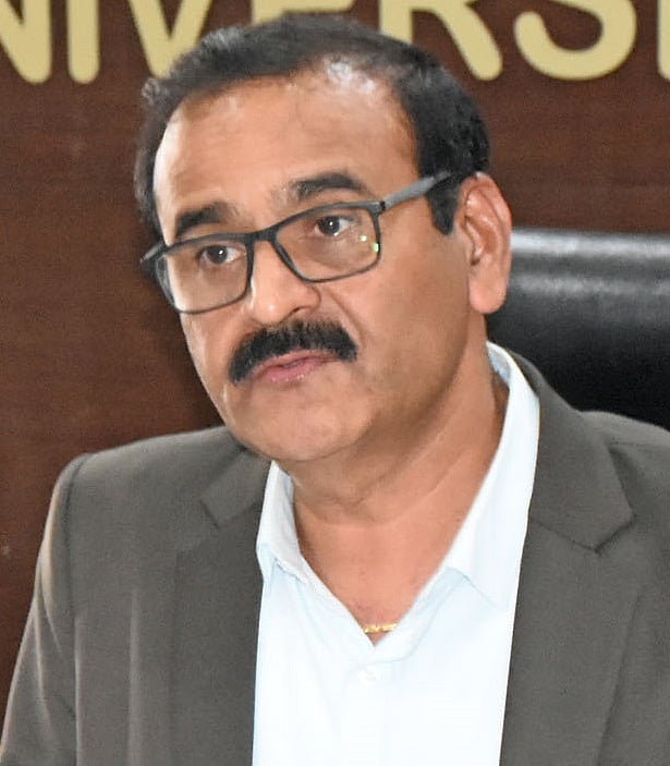 ಮೈಸೂರು ವಿವಿ 106ನೇ ಘಟಿಕೋತ್ಸವ: 30,966 ಅಭ್ಯರ್ಥಿಗಳಿಗೆ ವಿವಿಧ ಪದವಿ ಪ್ರದಾನ