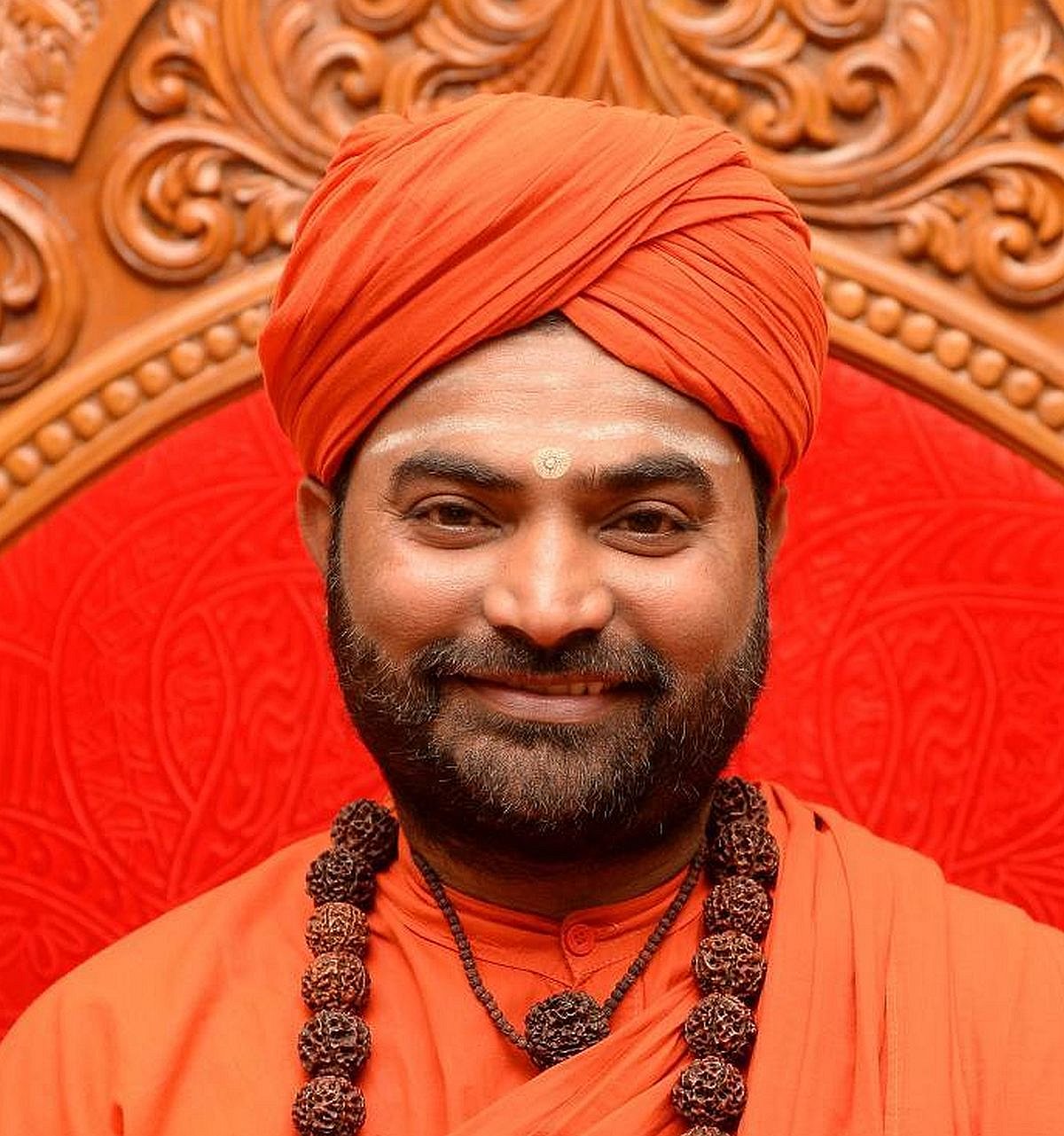 ವಚನಾನಂದ ಸ್ವಾಮೀಜಿಗೆ ಹರಿಹರ ಮಠ ತೊರೆಯಲು ಒಂದು ವಾರ ಗಡುವು ಕೊಟ್ಟ ಟ್ರಸ್ಟ್