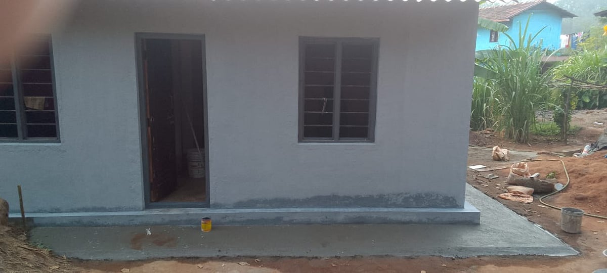 ಪ್ರಜಾವಾಣಿ ವರದಿ ಪರಿಣಾಮ: ಪ್ಲಾಸ್ಟಿಕ್ ಗೂಡಿನಲ್ಲಿದ್ದ ಬೈರಿಗೆ ಹೊಸ ಮನೆ