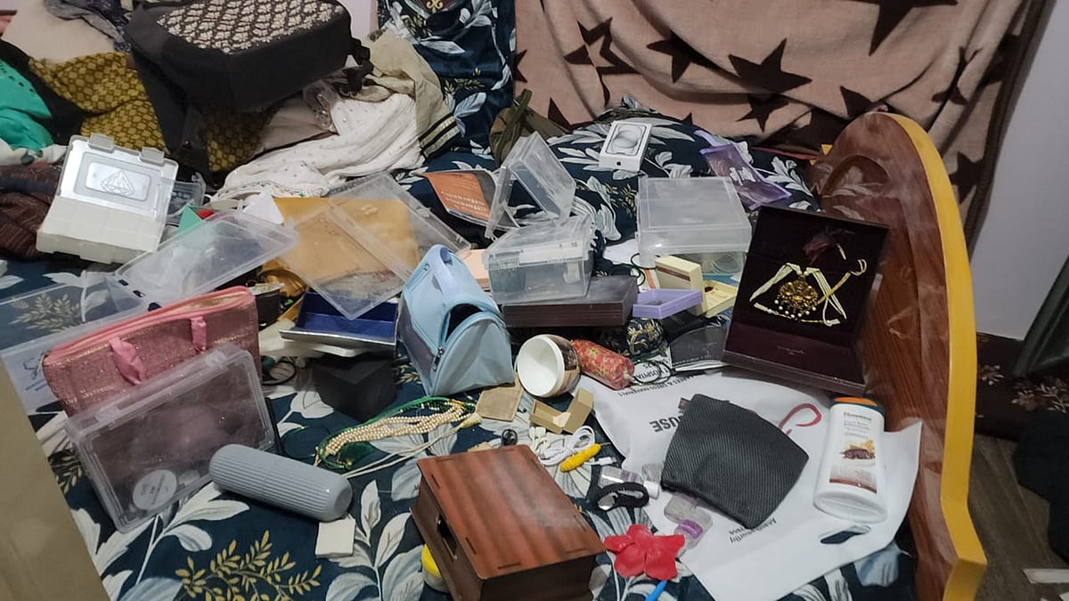 ಚಿಂತಾಮಣಿ: ಅಕ್ಕಪಕ್ಕದ ಮನೆಯಲ್ಲಿ ಕಳ್ಳತನ