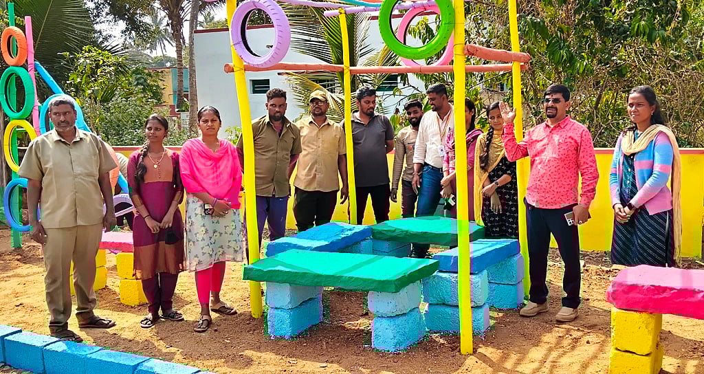 ಪಾಂಡವಪುರ: ಎಲ್ಲೆಂದರಲ್ಲಿ ಕಸ ಹಾಕದಂತೆ ತಡೆಯಲು ‘ಹಾಟ್‌ ಸ್ಪಾಟ್ ’ ನಿರ್ಮಾಣ