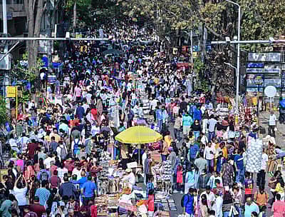 23ನೇ ಚಿತ್ರಸಂತೆಗೆ ಹರಿದು ಬಂದ ಕಲಾರಸಿಕರು