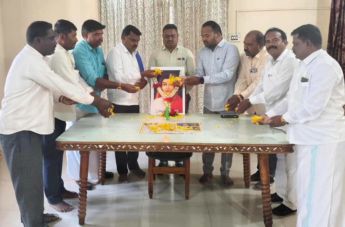 ಸಾವಿತ್ರಿ ಬಾಯಿ ಪುಲೆ ಜನ್ಮದಿನ ಶಿಕ್ಷಣ ದಿನವೆಂದು ಘೋಷಿಸಿ: ಆಲಗೂಡು ಶಿವಕುಮಾರ್