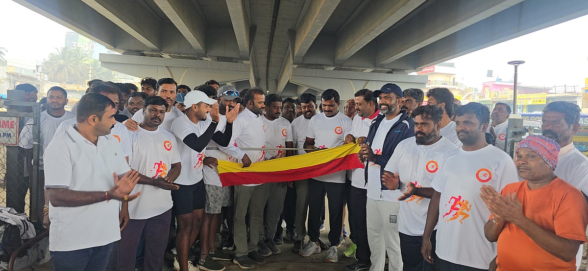 ಆನೇಕಲ್: ಹೆನ್ನಾಗರದಲ್ಲಿ ರಾಜ್ಯೋತ್ಸವ ಓಟ