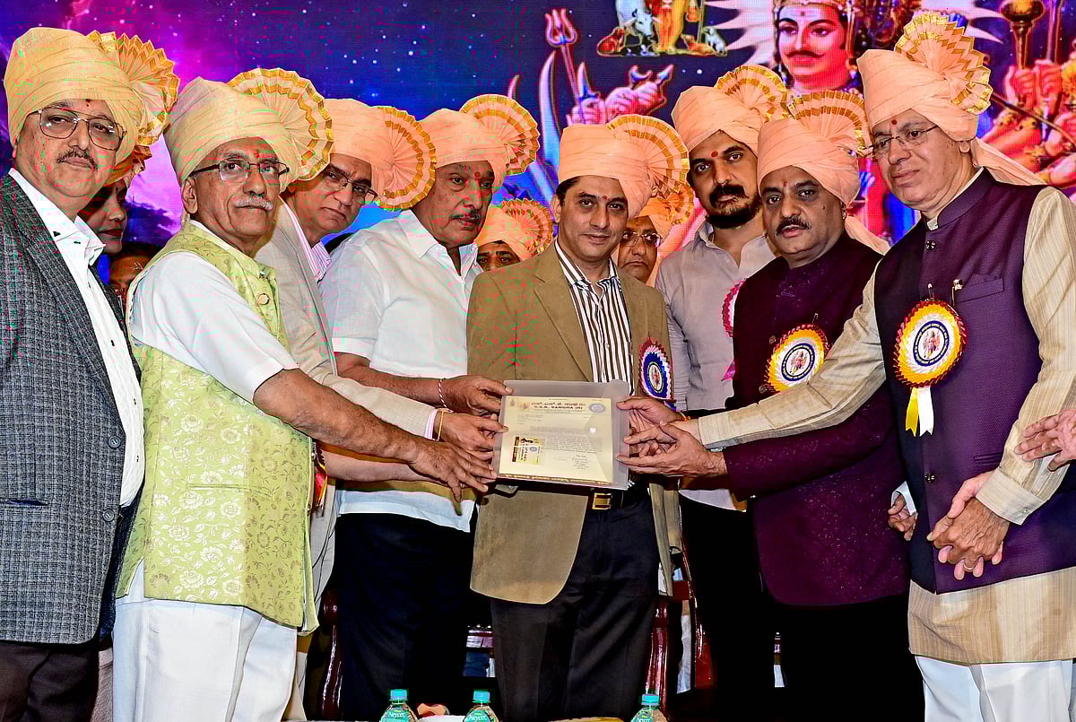 ಎಸ್‌ಎಸ್‌ಕೆ ಭವನ ನಿರ್ಮಾಣ, ನಿಗಮ ಸ್ಥಾಪನೆಗೆ ಸಹಕಾರ: ಶಾಸಕ ಕೃಷ್ಣಪ್ಪ ಭರವಸೆ 