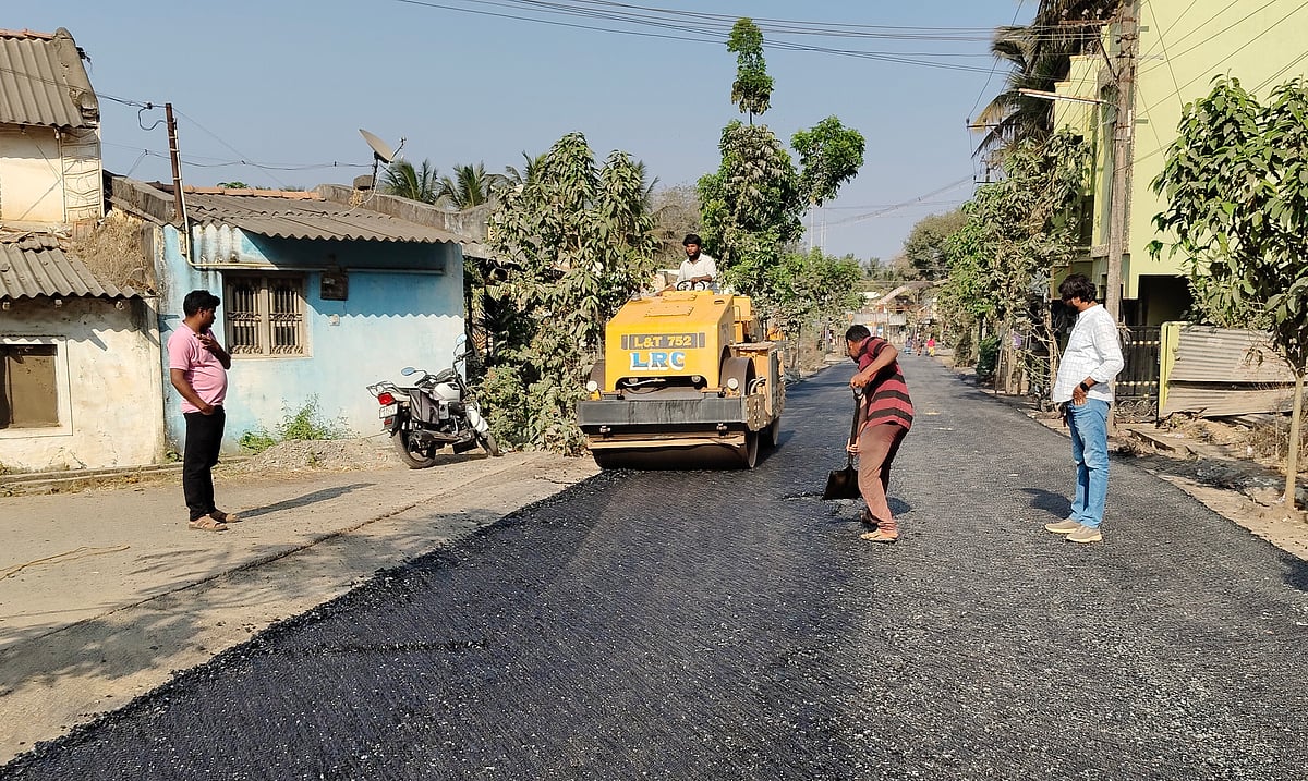 ಹಾವೇರಿ | ಸಿ.ಎಂ. ಸ್ವಾಗತಕ್ಕೆ ಹೊಸ ಡಾಂಬರ್