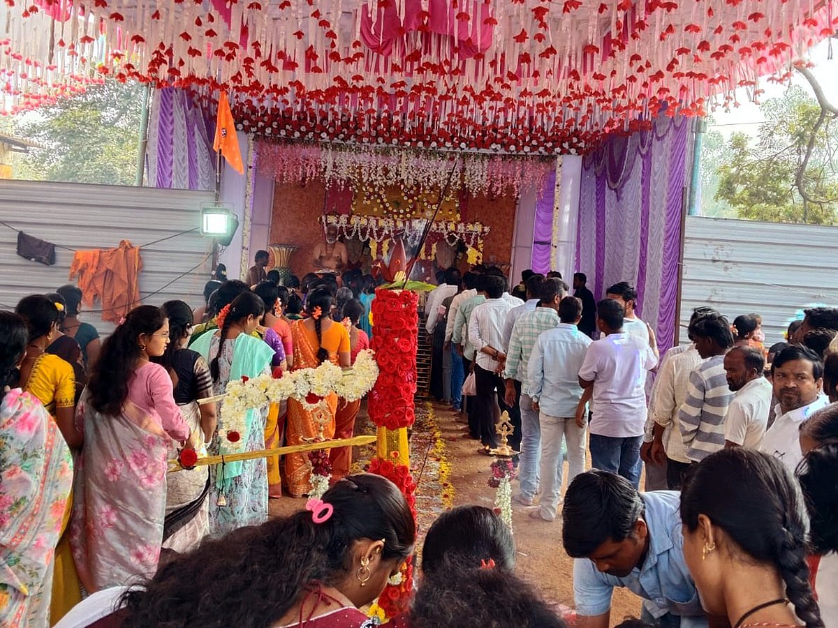 ಹುಣಸಗಿ | ಅಯ್ಯಪ್ಪಸ್ವಾಮಿ ಮಹಾಪೂಜೆ 