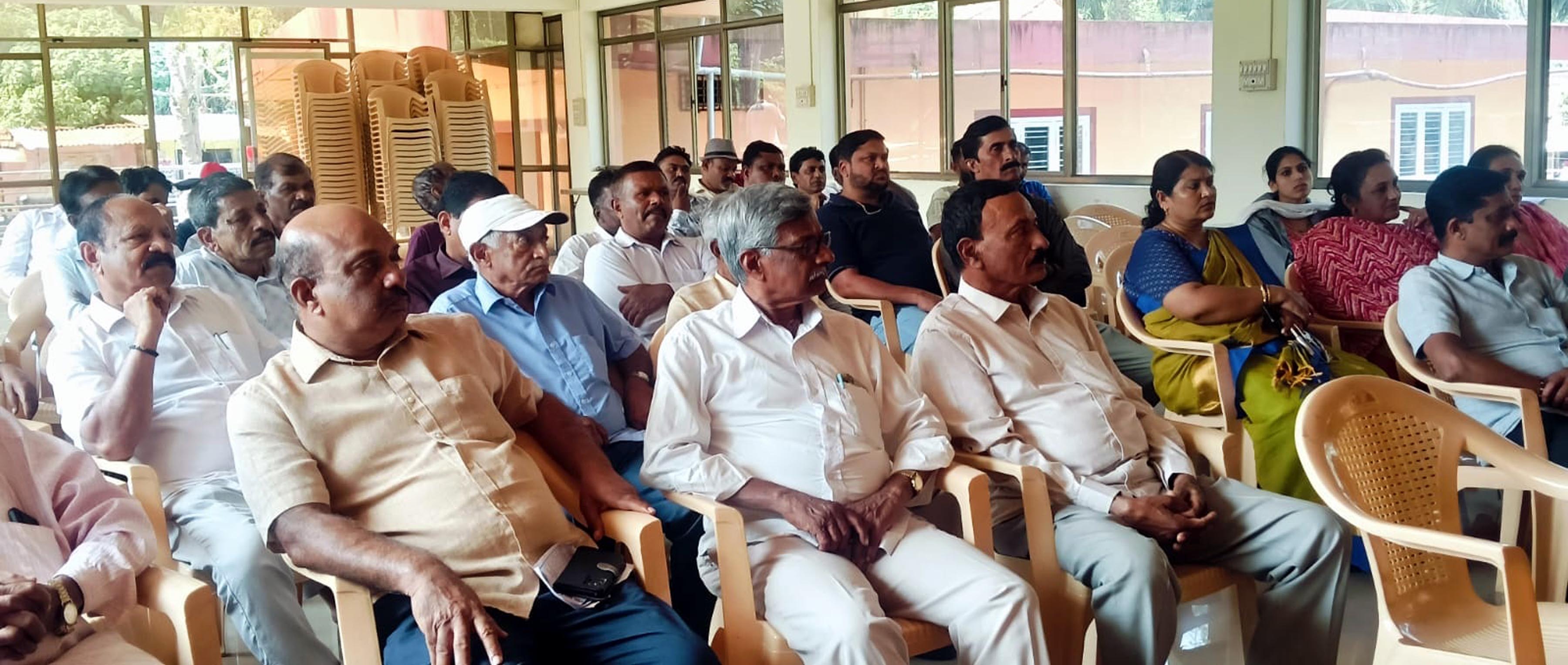 ಸಭೆಯಲ್ಲಿ ಭಾಗವಹಿಸಿದ್ದವರು