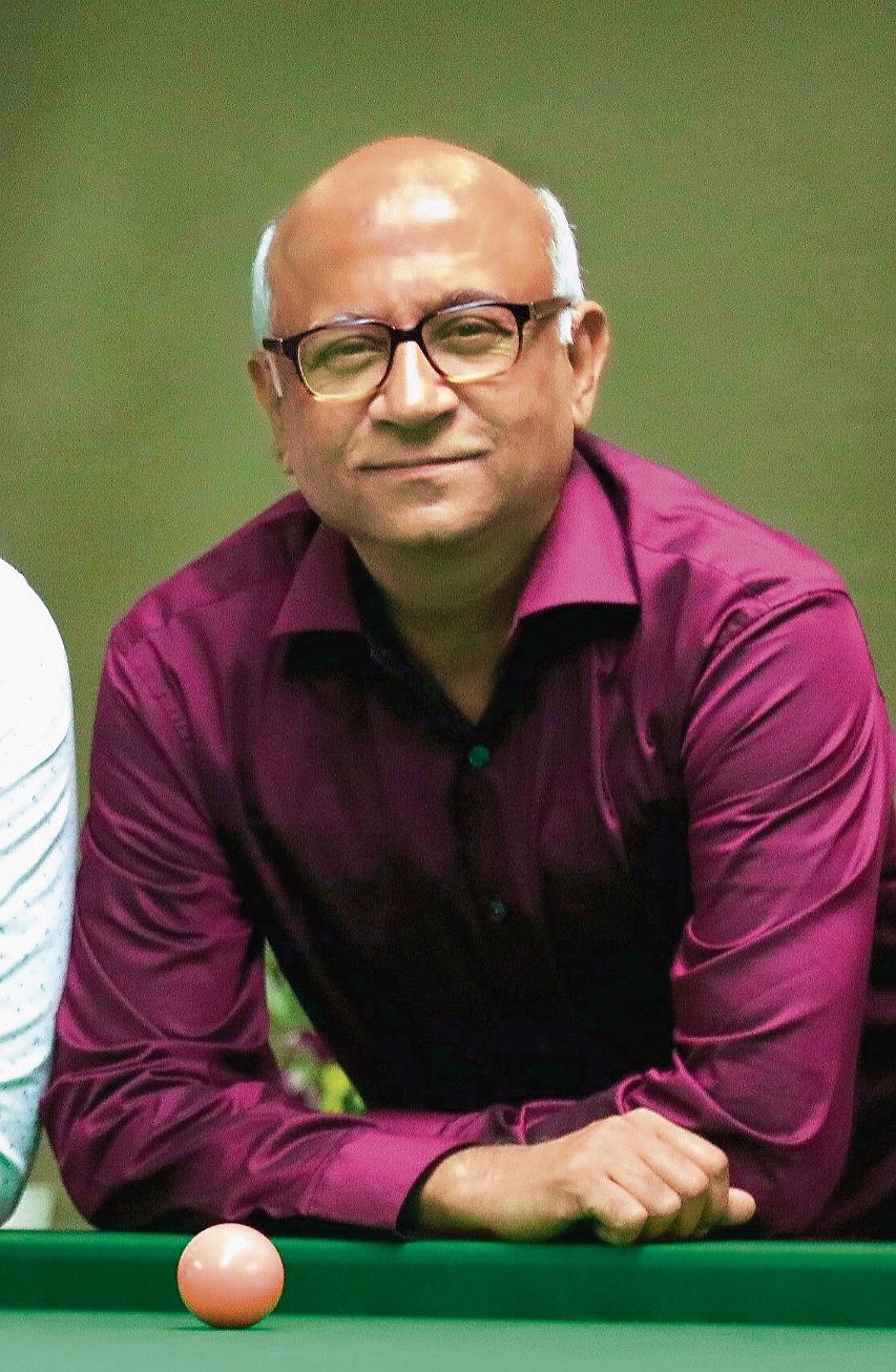 ವಿಶ್ವ ಬಿಲಿಯರ್ಡ್ಸ್‌ ಮಾಜಿ ಚಾಂಪಿಯನ್‌ ಮನೋಜ್‌ ಕೊಠಾರಿ  ನಿಧನ