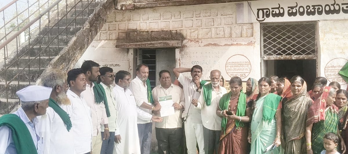 ಜೇವರ್ಗಿ | ನರೇಗಾ ಕೆಲಸ ಪ್ರಾರಂಭಿಸಲು ಆಗ್ರಹ