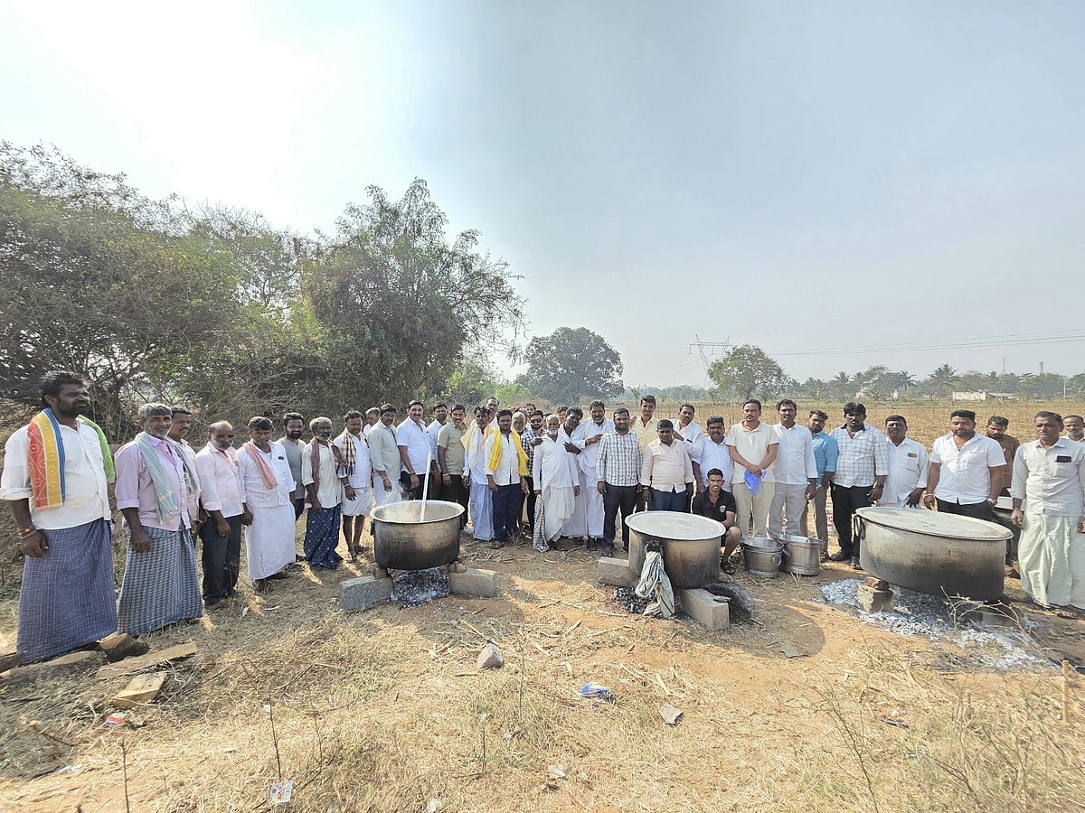 ದಾಖಲೆ ಬರೆದ ಸಿಎಂ ಸಿದ್ದರಾಮಯ್ಯ ಅಭಿಮಾನಿಗಳಿಂದ ಬಾಡೂಟ
