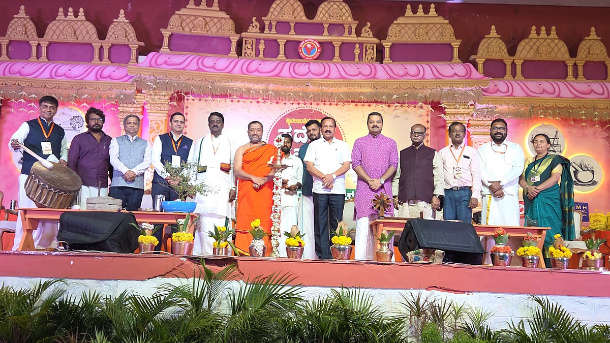 ಸ್ವದೇಶಿ ಎಂಬುದು ದೂರದರ್ಶಿತ್ವ, ಸಂಕಲ್ಪಶಕ್ತಿಯ ಸಂಕೇತ: ವಿಶ್ವಸಂತೋಷ ಸ್ವಾಮೀಜಿ