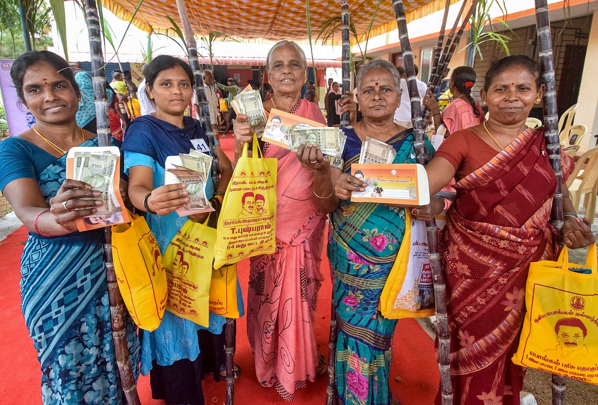 ತಮಿಳುನಾಡು ಸರ್ಕಾರದಿಂದ ಪೊಂಗಲ್‌ ಹಬ್ಬಕ್ಕೆ ₹3,000 ಉಡುಗೊರೆ