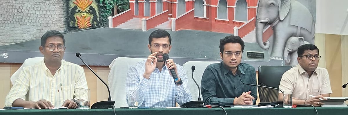 ಜನರ ಉತ್ಸವವಾಗಿ ರಾಯಚೂರು ಉತ್ಸವ ಆಚರಣೆ: ಪೂರ್ವಭಾವಿ ಸಭೆಯಲ್ಲಿ ಡಿಸಿ ನಿತೀಶ್