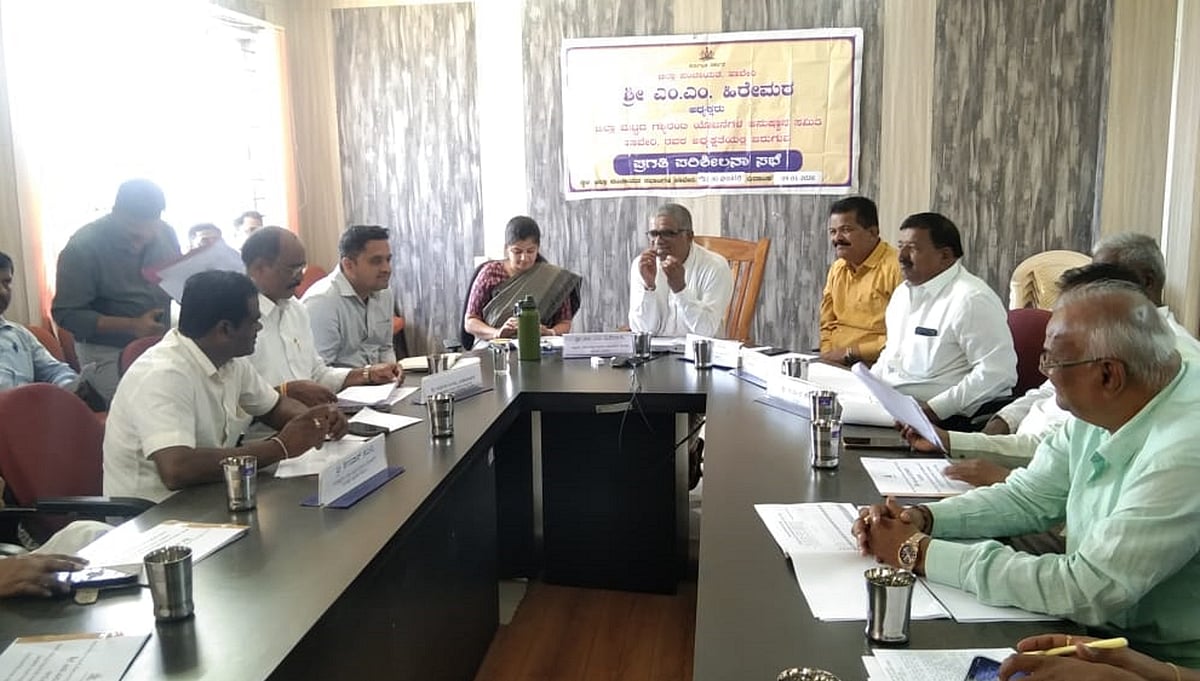 ‘ಕಾಳಸಂತೆಯಲ್ಲಿ ಅಕ್ಕಿ; 27 ಮಂದಿ ವಿರುದ್ಧ ಪ್ರಕರಣ’