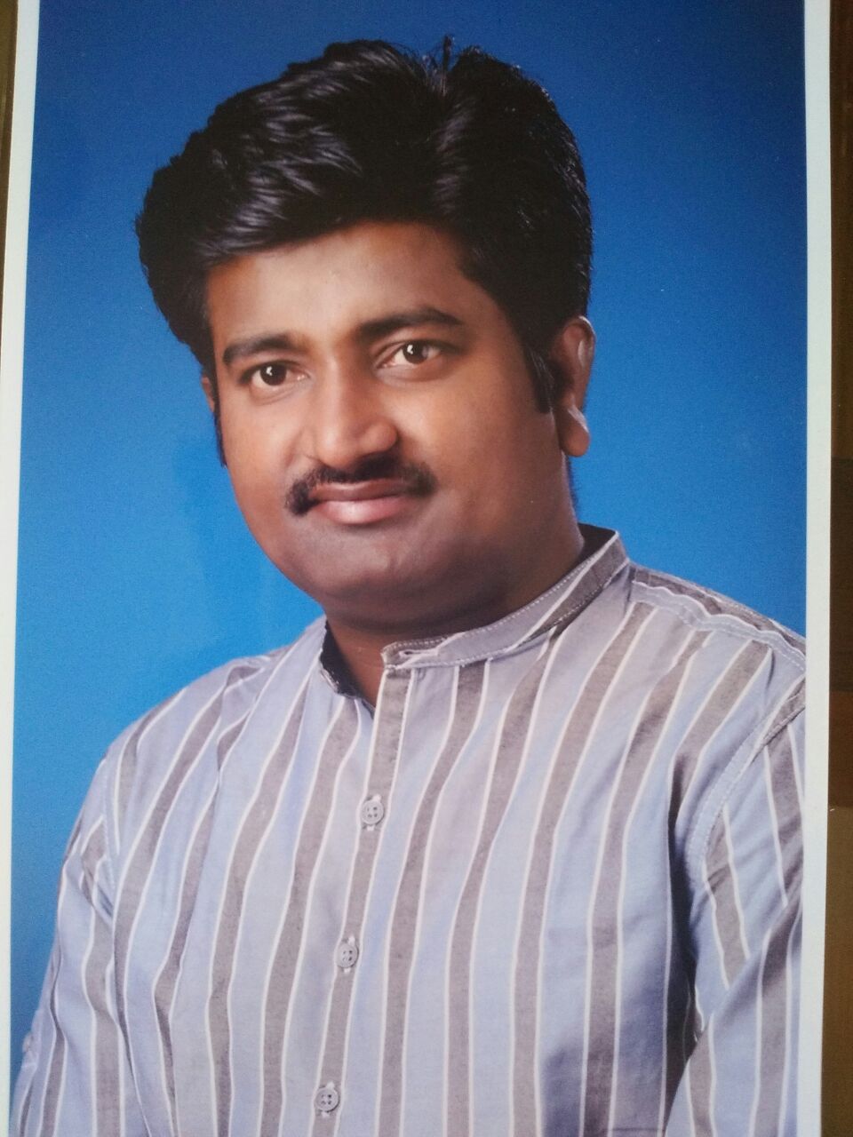 ಸಂತೋಷ ಈ. ಚಿನಗುಡಿ