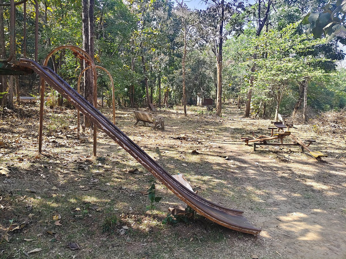 ಮುಂಡಗೋಡ: ನಿರ್ಲಕ್ಷಗೊಳಗಾದ ಸನವಳ್ಳಿ ದೋಣಿ ವಿಹಾರ ಕೇಂದ್ರ