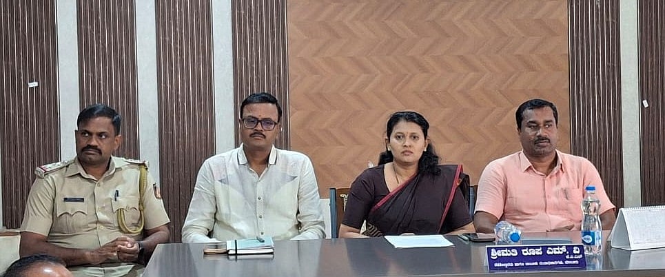 ಸರ್ಕಾರಿ ಕಚೇರಿ ಮುಂದೆ ಫ್ಲೆಕ್ಸ್, ಬ್ಯಾನರ್: ಕ್ರಿಮಿನಲ್ ಪ್ರಕರಣ