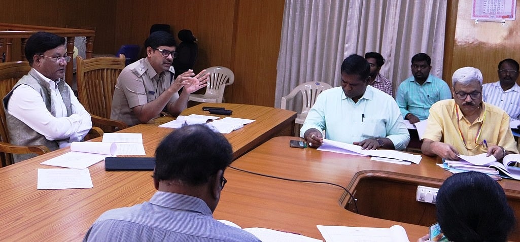 ಬಾಗಲಕೋಟೆ| ರಸ್ತೆ ಸುರಕ್ಷತಾ ನಿಯಮ ಪಾಲಿಸಿ: ಜಿಲ್ಲಾಧಿಕಾರಿ ಸಂಗಪ್ಪ ಸೂಚನೆ