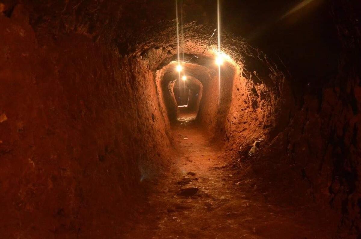 ವಿದ್ಯುತ್‌ ದೀಪ ಬಳಸಿ  ಅಭಿವೃದ್ಧಿ ಕಾರ್ಯ ಕೈಗೊಂಡಾಗ ಕರೇಜ್‌ ಕಂಡಿದ್ದು 