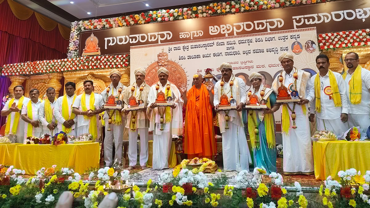 ಧರ್ಮವಿದ್ದಲ್ಲಿ ಮಾತ್ರ ಸುಖ ನೆಲೆಸಲು ಸಾಧ್ಯ: ಬೃಹ್ಮಾನಂದ ಸರಸ್ವತೀ ಸ್ವಾಮೀಜಿ