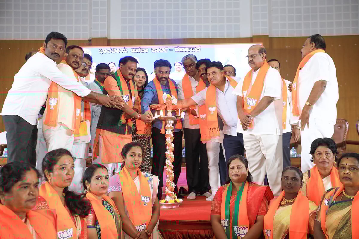 ದೇವನಹಳ್ಳಿ | ಅಕ್ರಮ ಮತದಾನ ತಡೆಗೆ ಮತದಾರರ ಪಟ್ಟಿ ಪರಿಷ್ಕರಣೆ: ಡಾ.ಕೆ.ಸುಧಾಕರ್‌